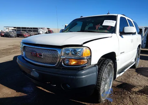 2003 GMC Yukon Denali z USA, uszkodzony, nr VIN 1GKEK63U03J142658